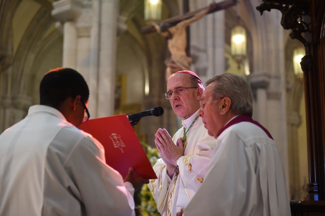 Monseñor Osoro durante la ceremonia de toma de posesión como Arzobispo de Madrid. 