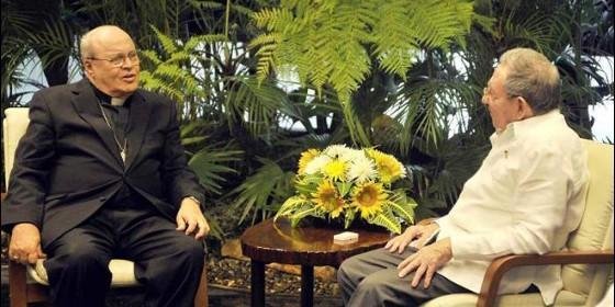 Raul Castro y el Cardenal Ortega 