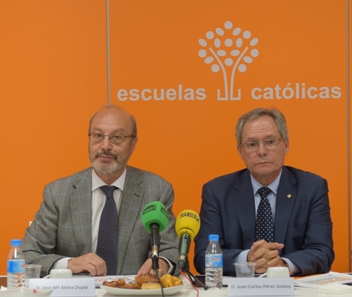 José María Alvira y Juan Carlos Pérez Godoy, secretario general y presidente de Escuelas Católicas. 