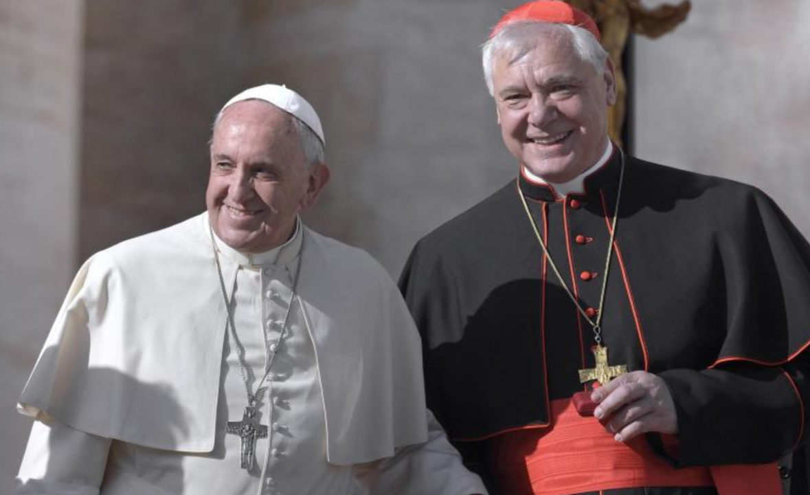 El cardenal Müller con el Papa Francisco. 