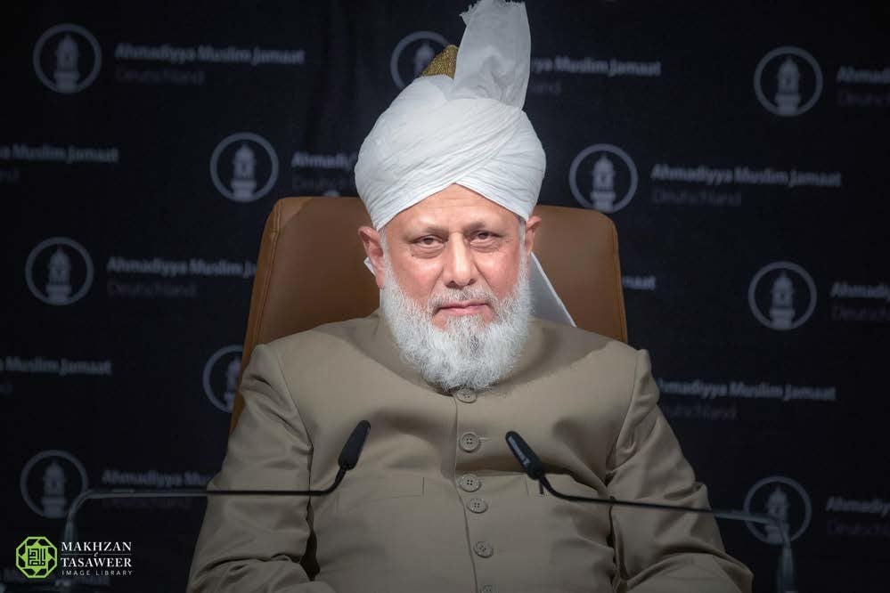 Hazrat Mirza Masrur Ahmad, el Quinto Jalifa de la Comunidad Musulmana Ahmadía en Alemania