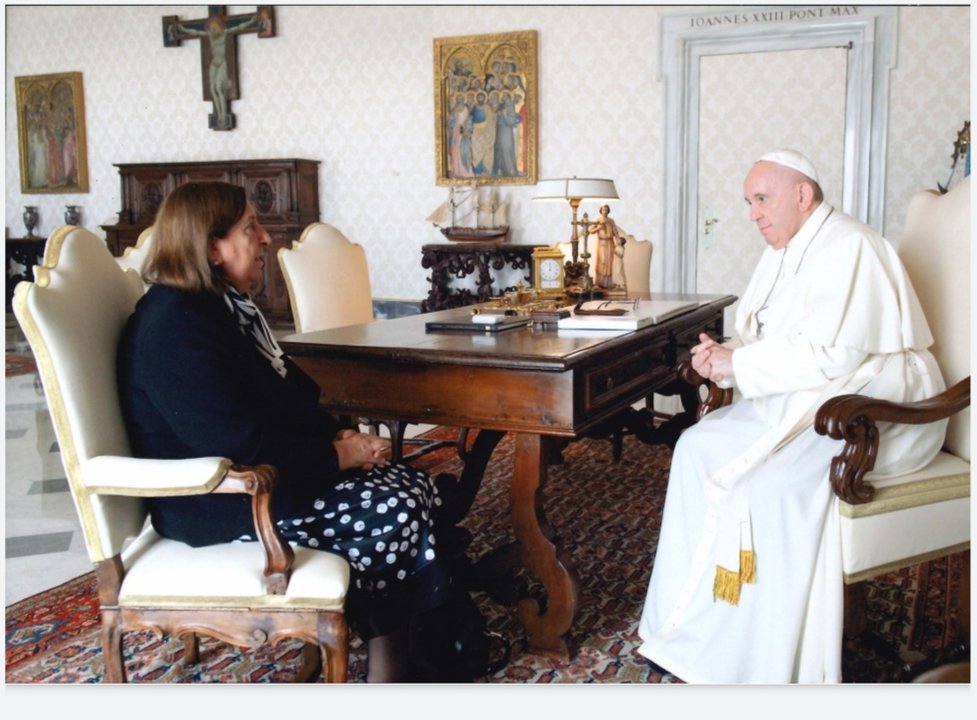 Lydia Jiménez, directora de las Cruzadas de Santa María, en su audiencia con el Papa Francisco.