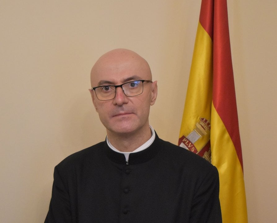 Carlos Jesus Montes Herreros, vicario Castrense.