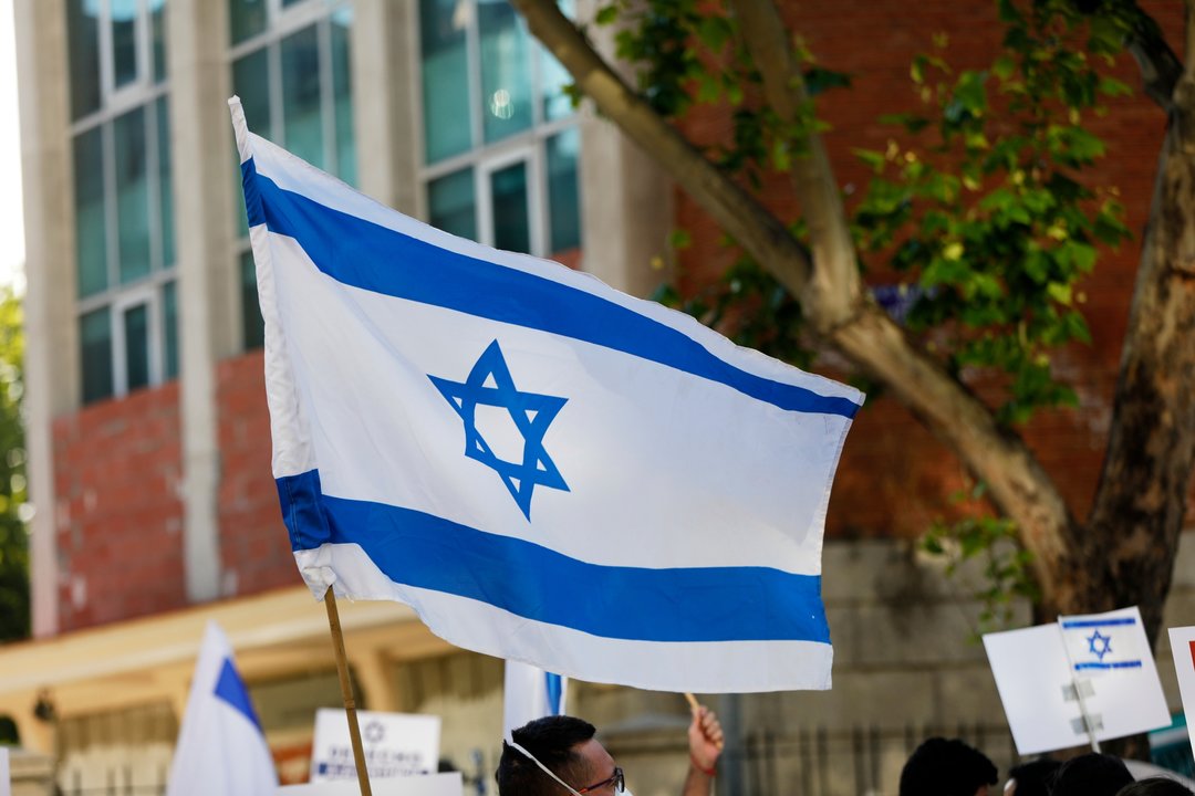 Banderas de Israel durante una concentración
