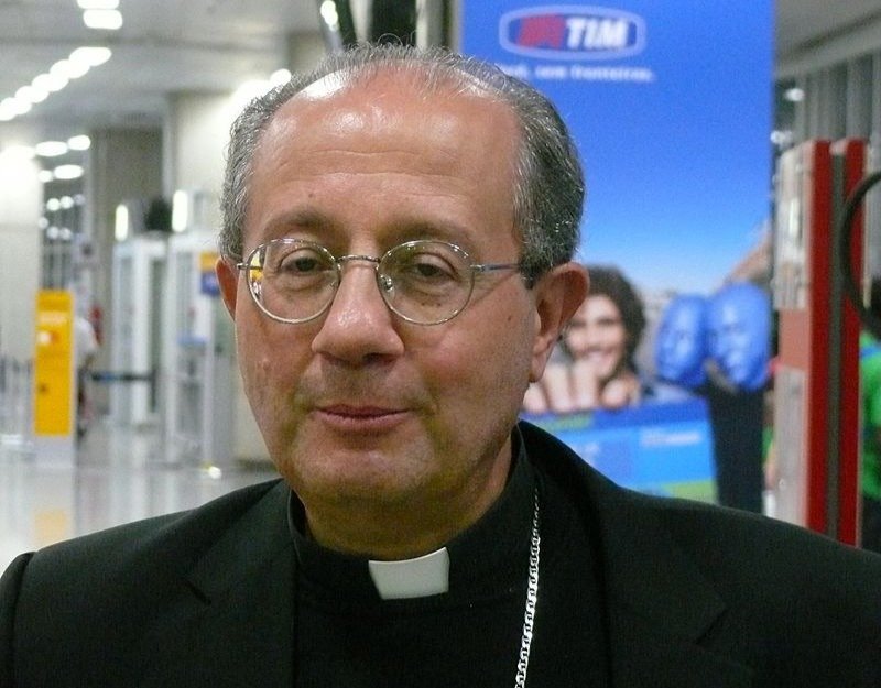 Mons. Bruno Forte.