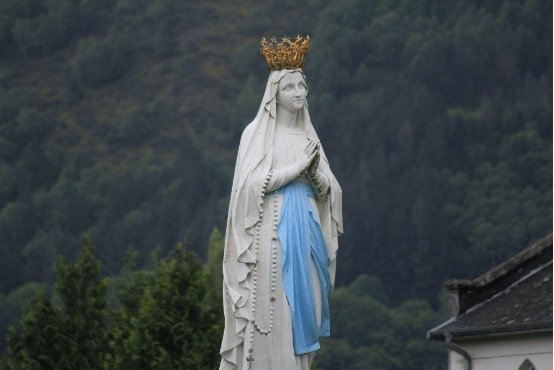 Nuestra Señora de Lourdes. 