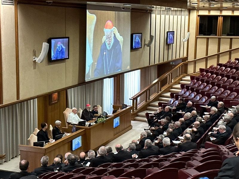Encuentro de los obispos españoles en el Vaticano con el Papa Francisco para hablar de los seminarios.