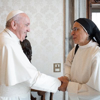 Sor Lucía Caram con el Papa Francisco. 