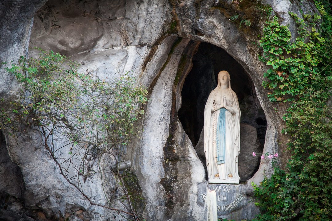 Hoy se celebra el día de la virgen de Lourdes