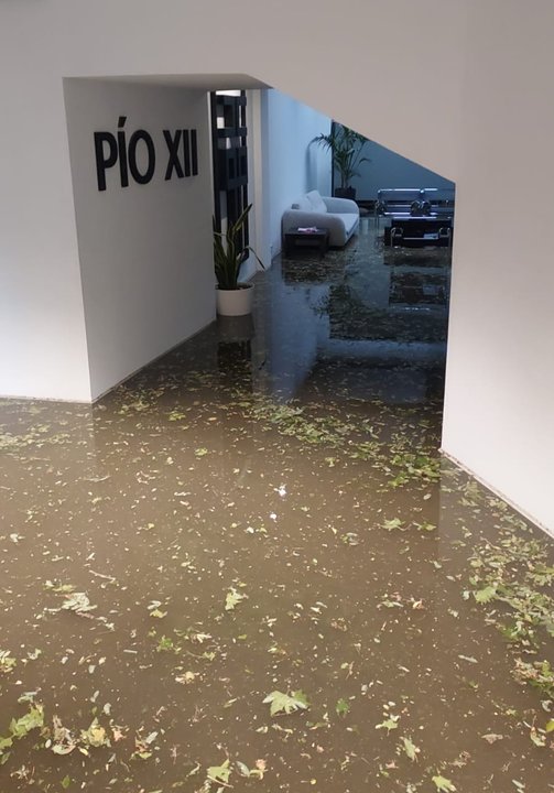 El Colegio Mayor Pío XII, inundado.