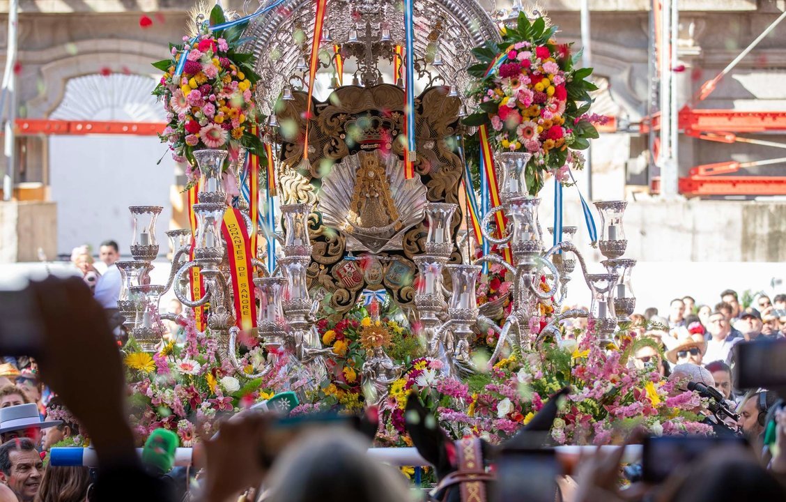 La Real Hermandad de Emigrantes de Nuestra Señora del Rocío de Huelva.