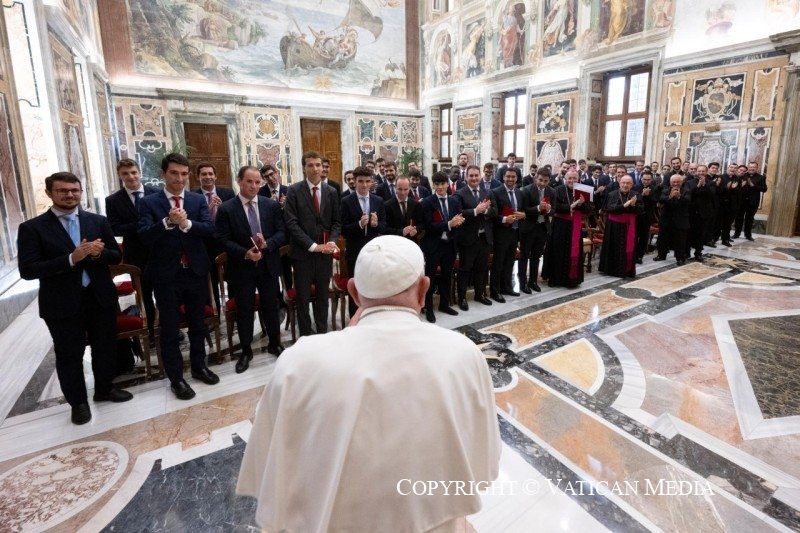 El Papa con los seminaristas de la diócesis de Getafe. 