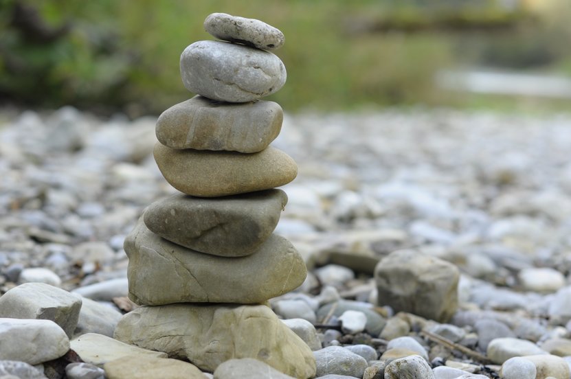 sand-rock-wood-statue-balance-pebble-598217-pxhere.com