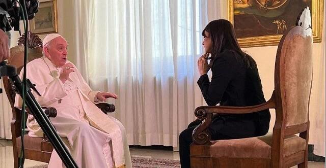Papa Francisco entrevistado en la RAI. 