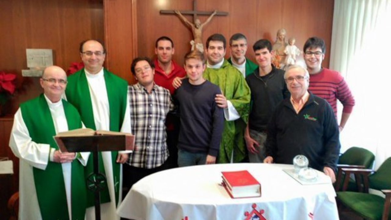 Un grupo de jóvenes en la semana vocacional de los Salesianos. 