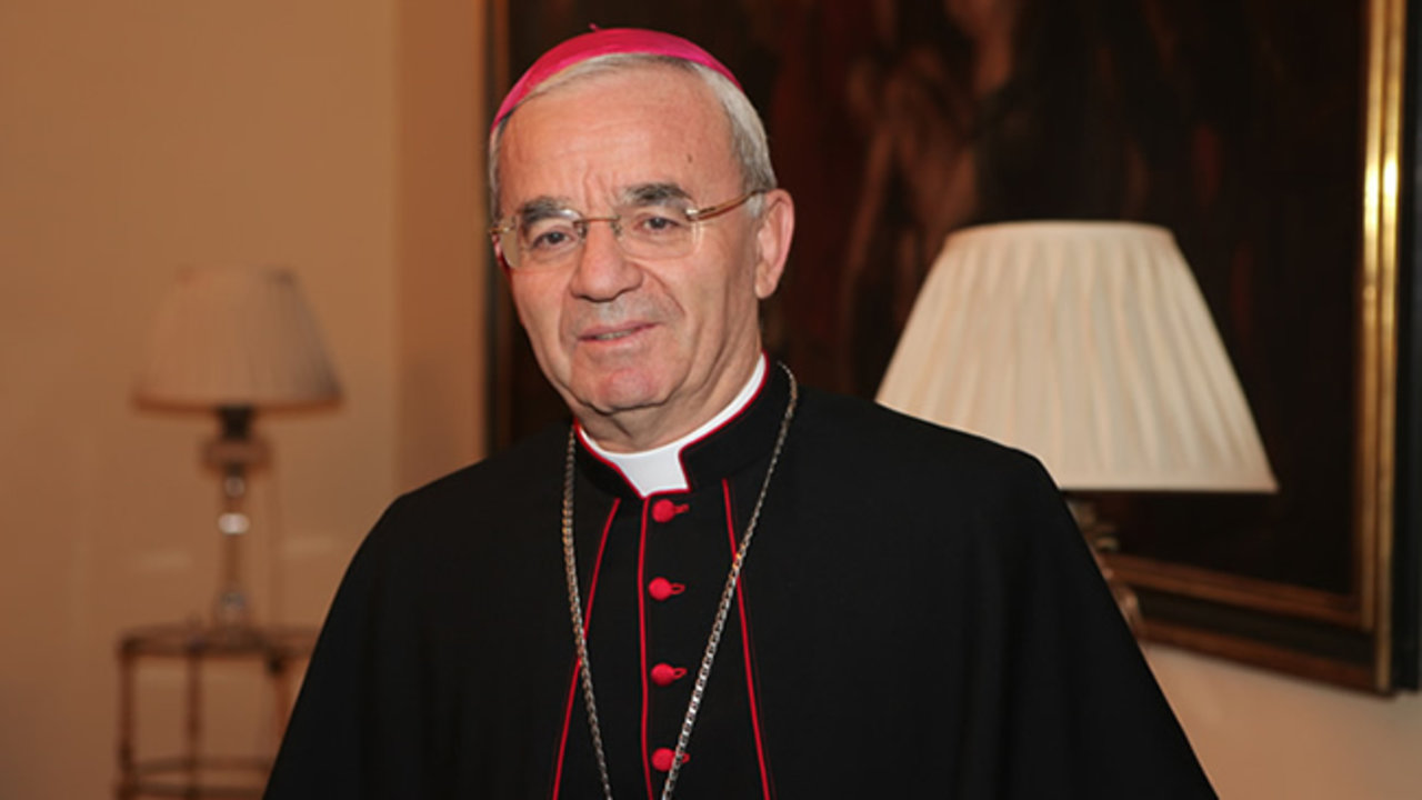 Monseñor Renzo Fratini, Nuncio Apostólico en España.  