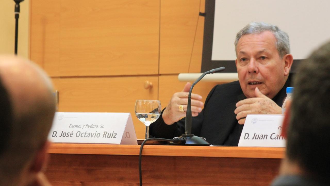 José Octavio Ruiz Arenas, Secretario del Consejo Pontificio para la Promoción de la Nueva Evangelización. 