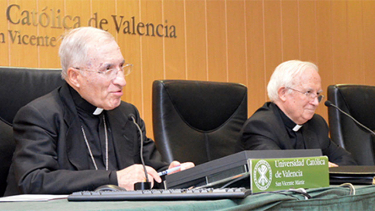 Los cardenales Rouco y Cañizares en la Universidad Católica de Valencia. 