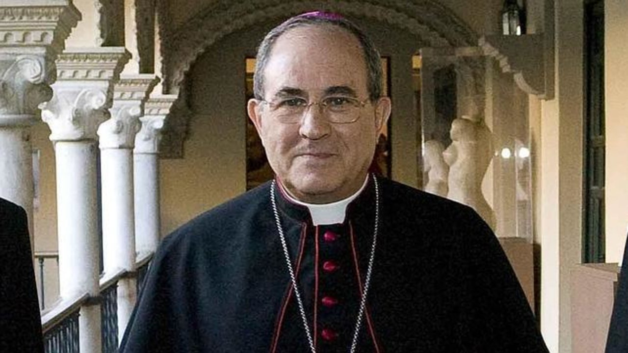 Juan José Asenjo, arzobispo de Sevilla. Foto: revlista Ecclesia. 