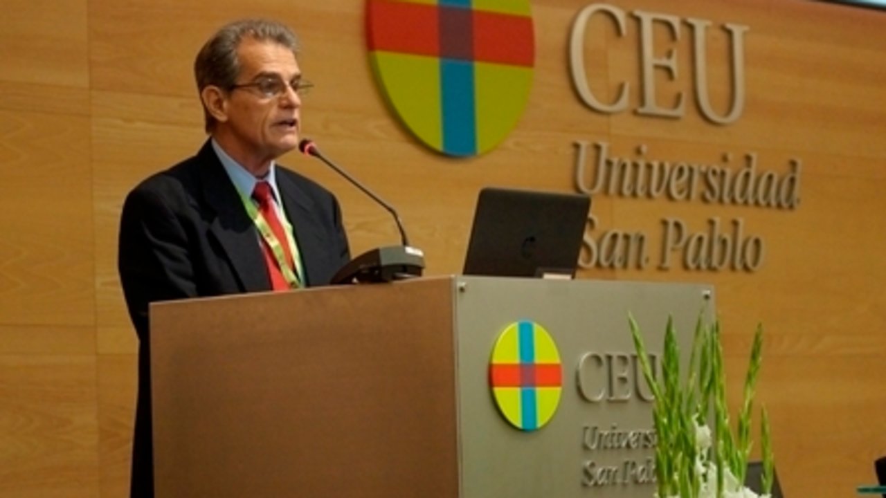 Gustavo Andújar, en el Congreso Católicos y Vida Pública. 