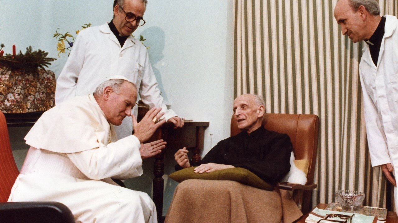 El Papa Juan Pablo con el P. Arrupe SJ