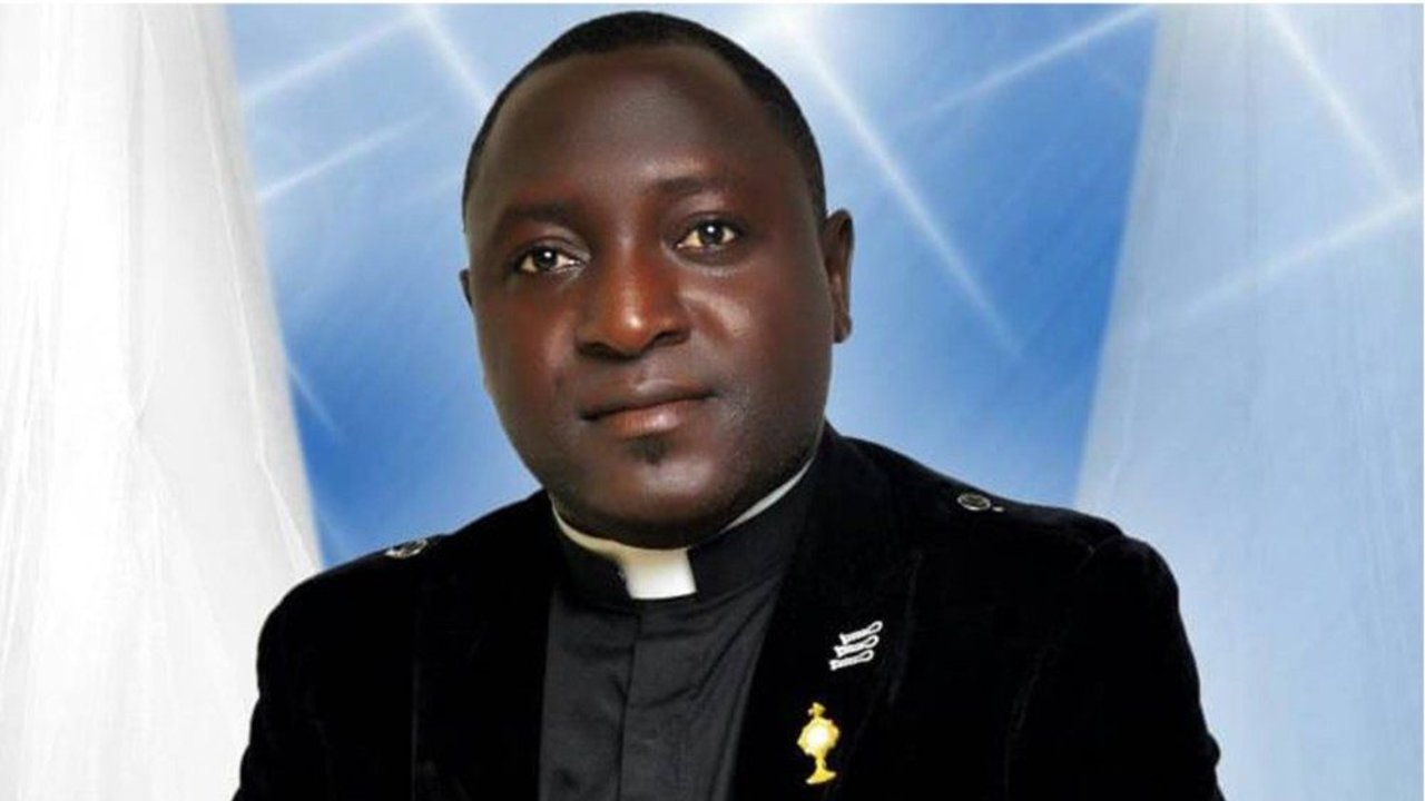 Uno de los sacerdotes asesinados en Nigeria.