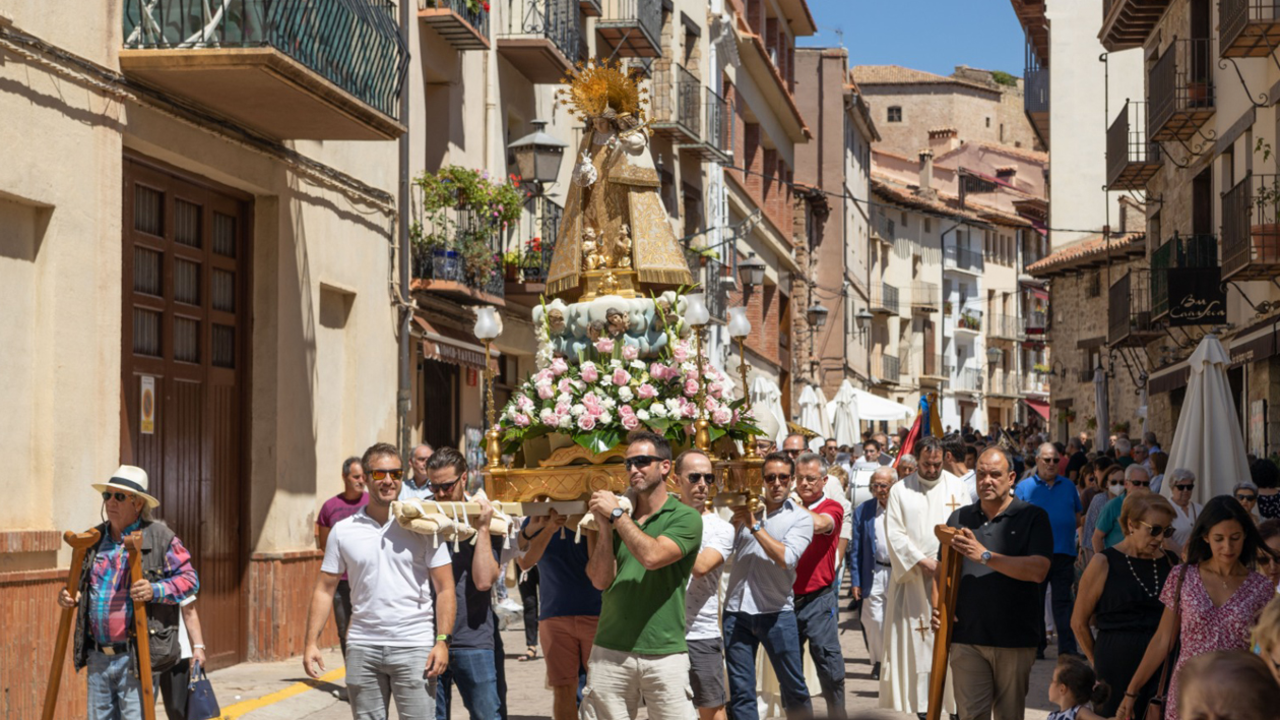 Fiestas Virgen Desamparados en Mora de Rubielos (Teruel)