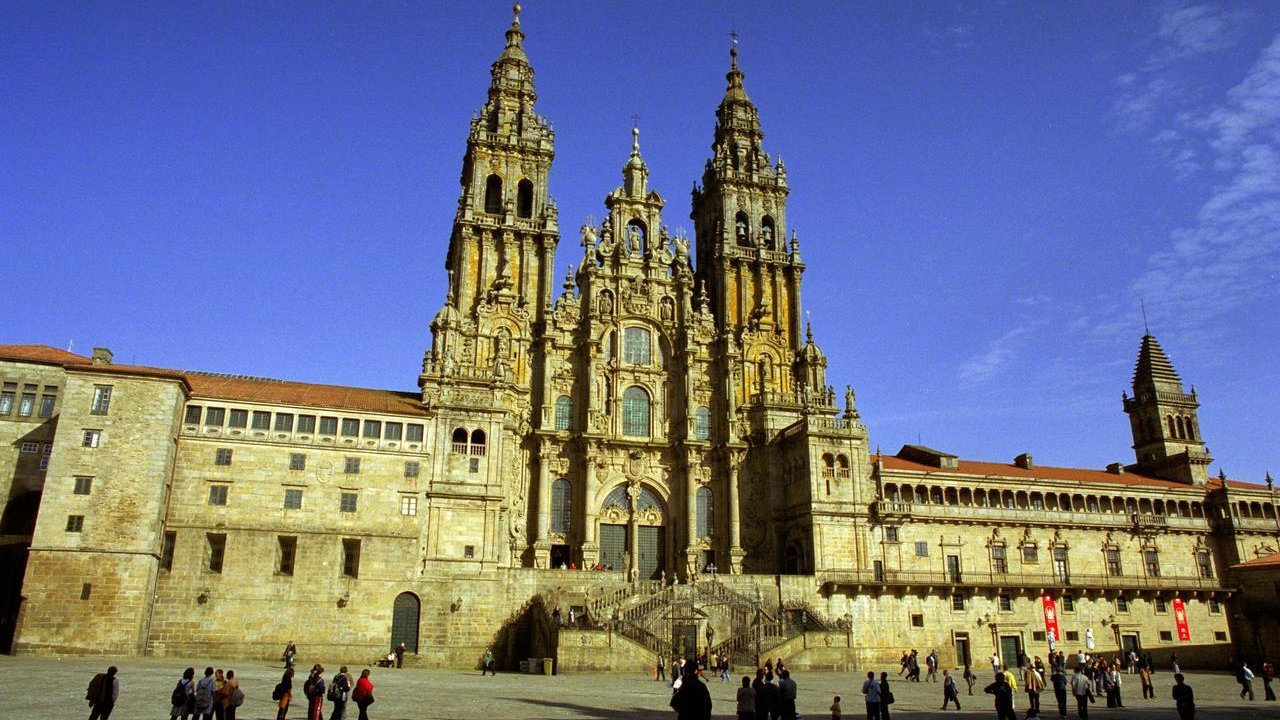 La plaza del Obradoiro, donde se encuentra la fachada principal de la Catedral.