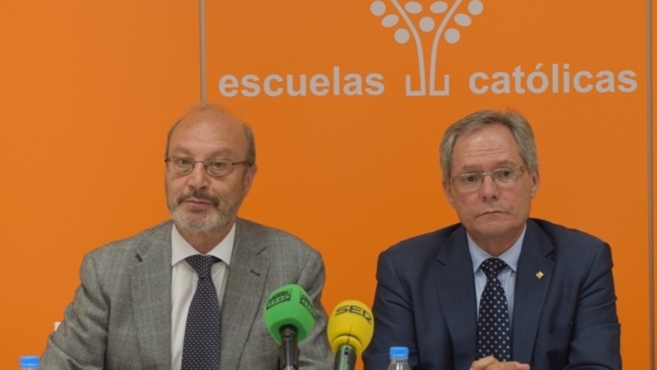 José María Alvira y Juan Carlos Pérez Godoy, secretario general y presidente de Escuelas Católicas. 