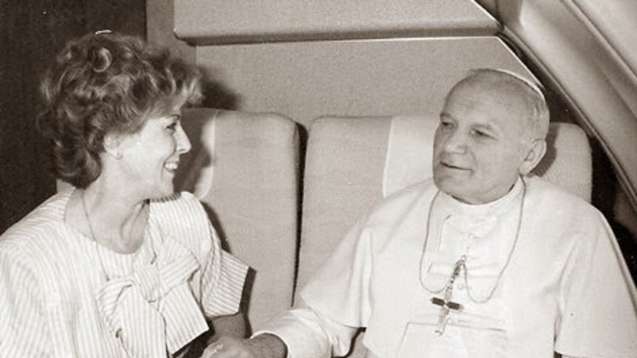 Paloma Gómez Borrero con san Juan Pablo II. 