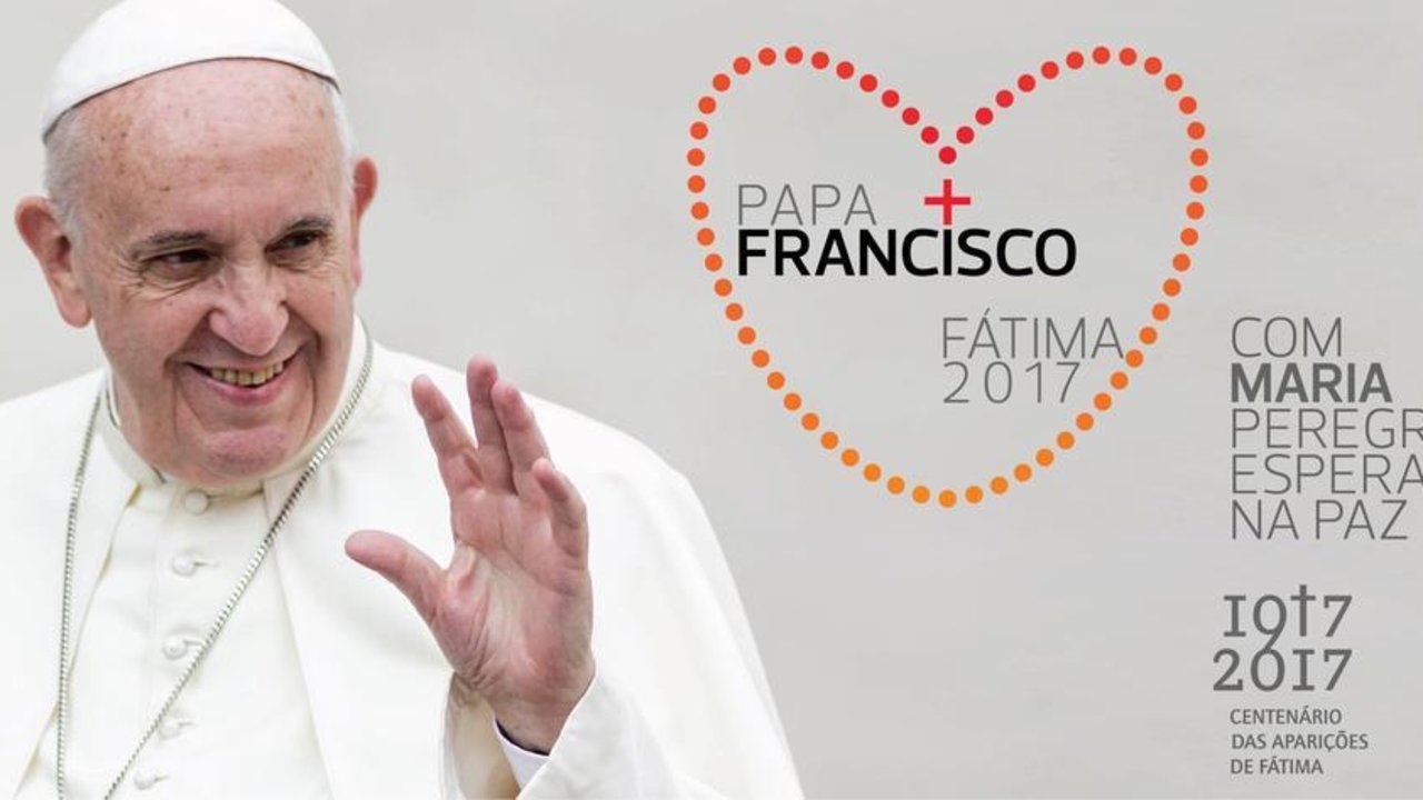 Cartel de la visita del Papa Francisco a Fátima. 