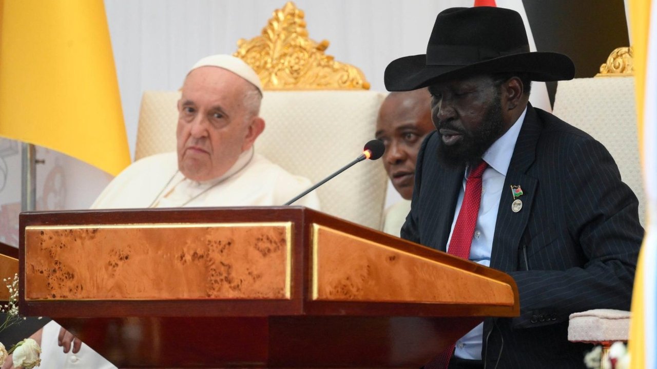 Los frutos del Papa en Sudán del Sur: el presidente del país se compromete a negociar la paz.