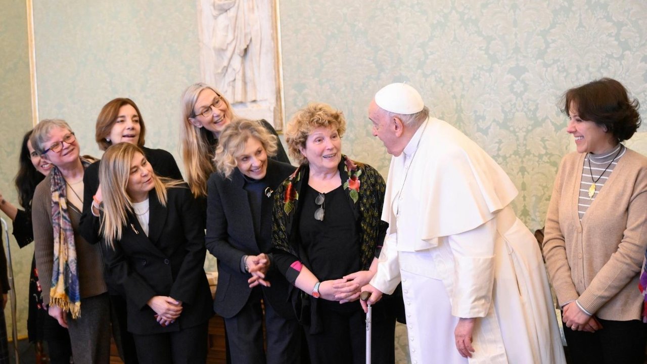 Audiencia del Papa a las integrantes de la revista "Donne -Chiesa-Mondo".