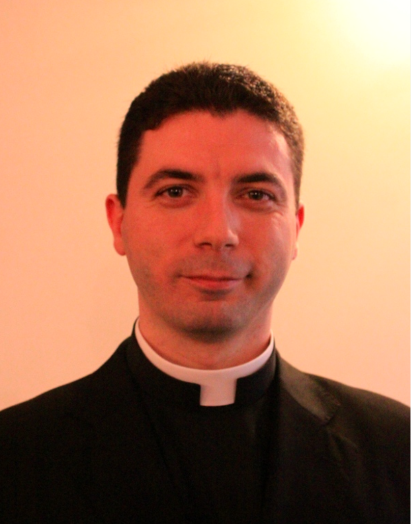 Mons. Renato Kucic.
